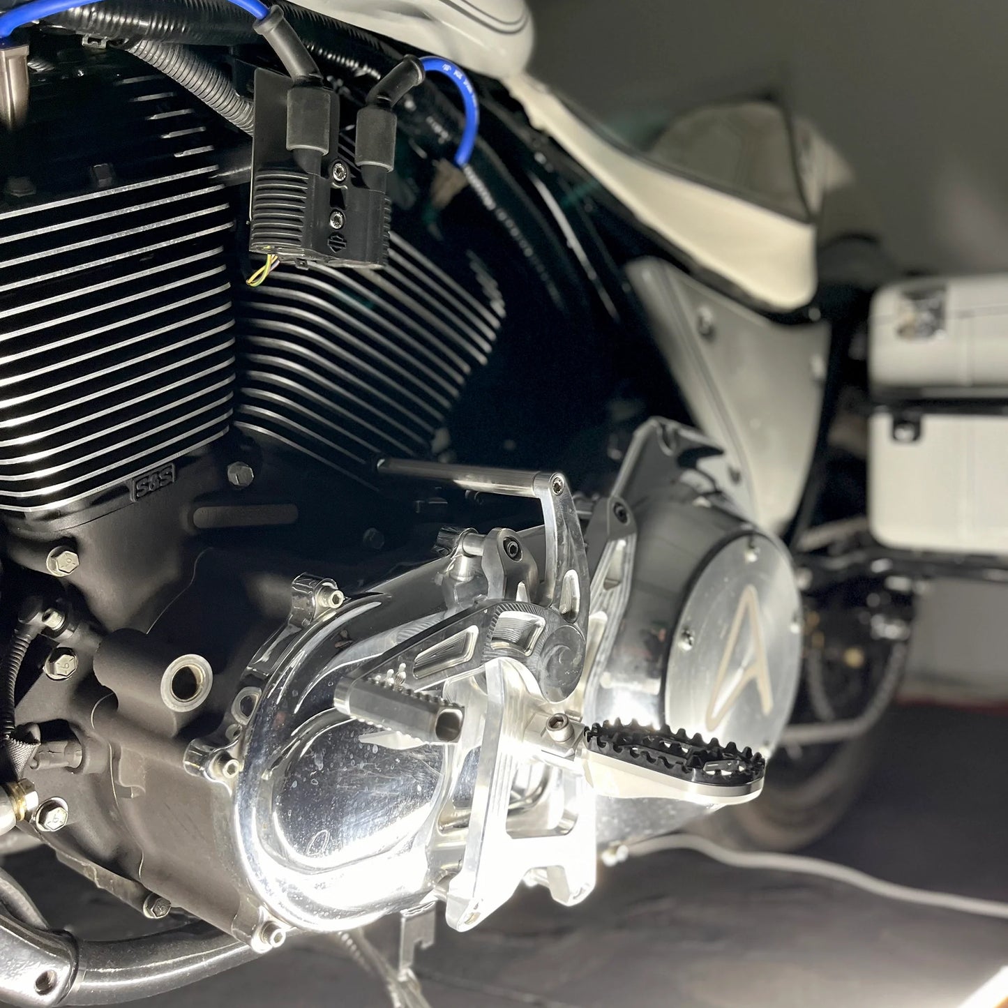 Archetype MFG Stance Mid Controls