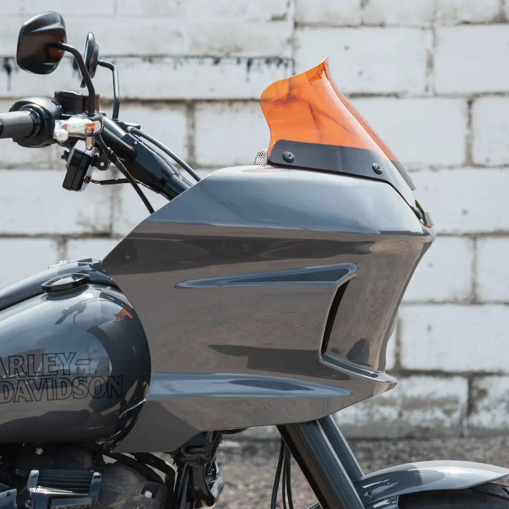 Kolor Flare™ Windshield for H-D Low Rider ST