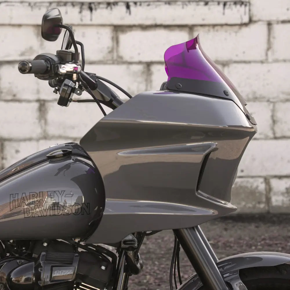 Kolor Flare™ Windshield for H-D Low Rider ST
