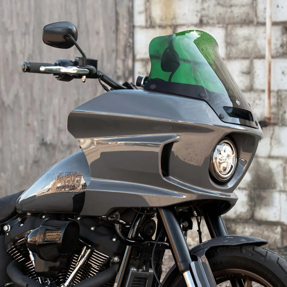 Kolor Flare™ Windshield for H-D Low Rider ST