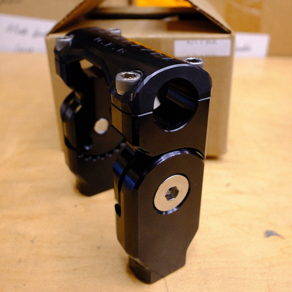 Archetype MFG “R/T” Signature Riser