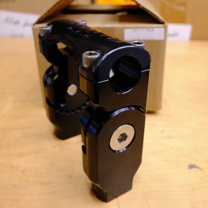 Archetype MFG “R/T” Signature Riser