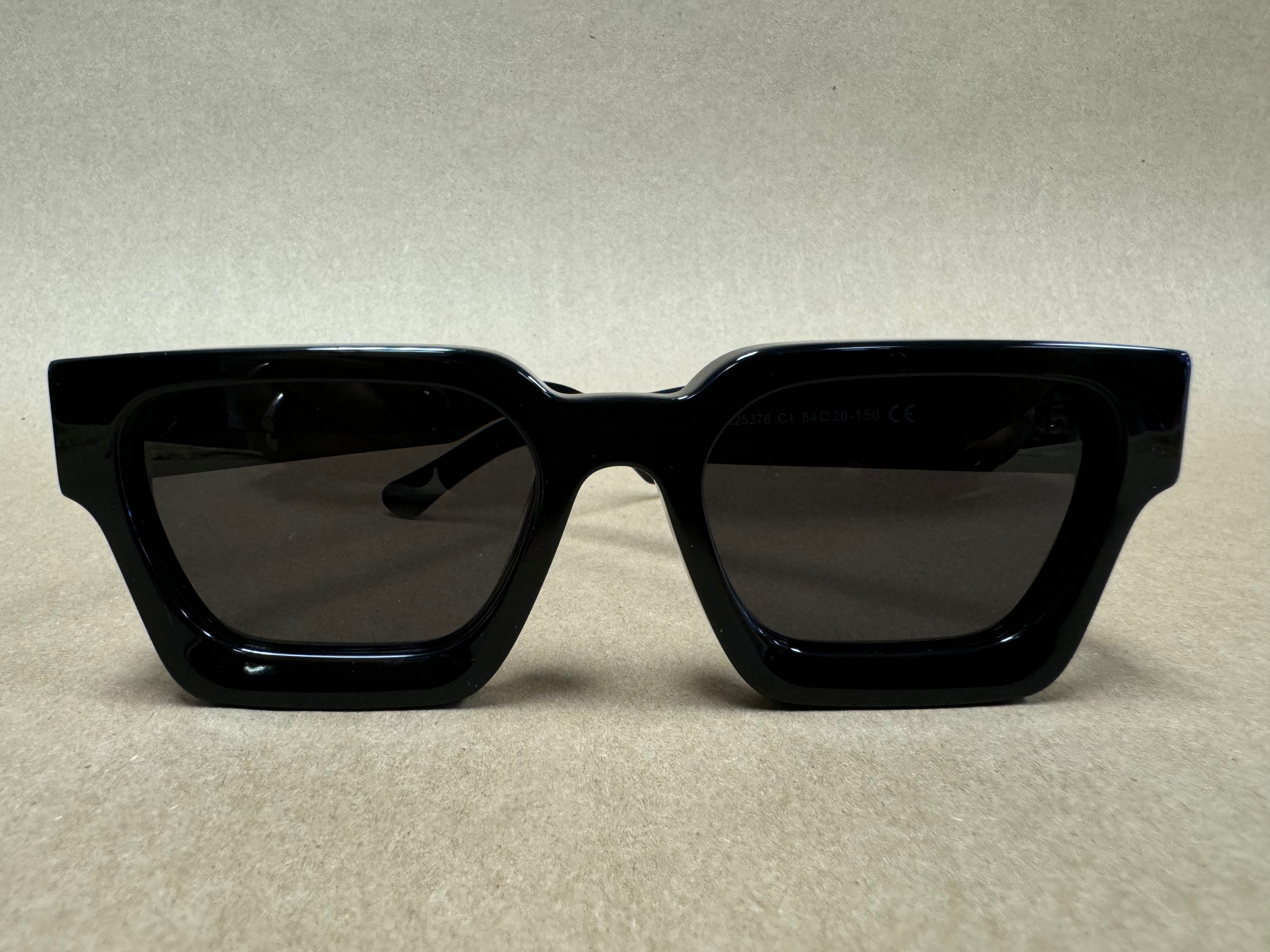 KOE "Fox Body" Sunglasses
