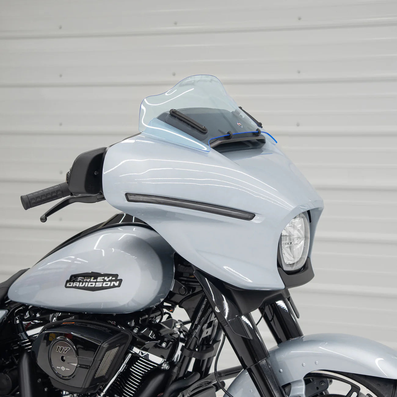 Klock Werks Kolor Flare™ Windshield for 2023.5+ Street Glide