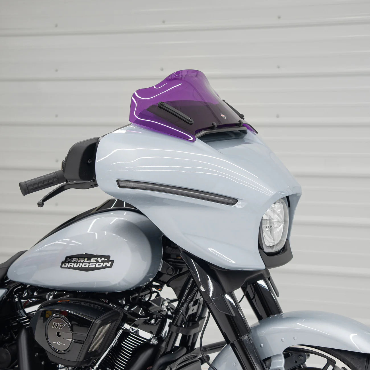 Klock Werks Kolor Flare™ Windshield for 2023.5+ Street Glide