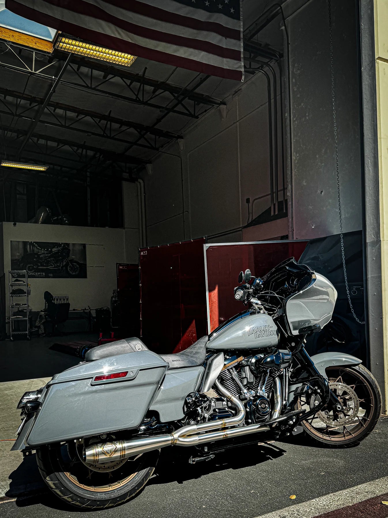 SP Concepts M8 Bagger Mid-Length "Elsinore" Exhaust