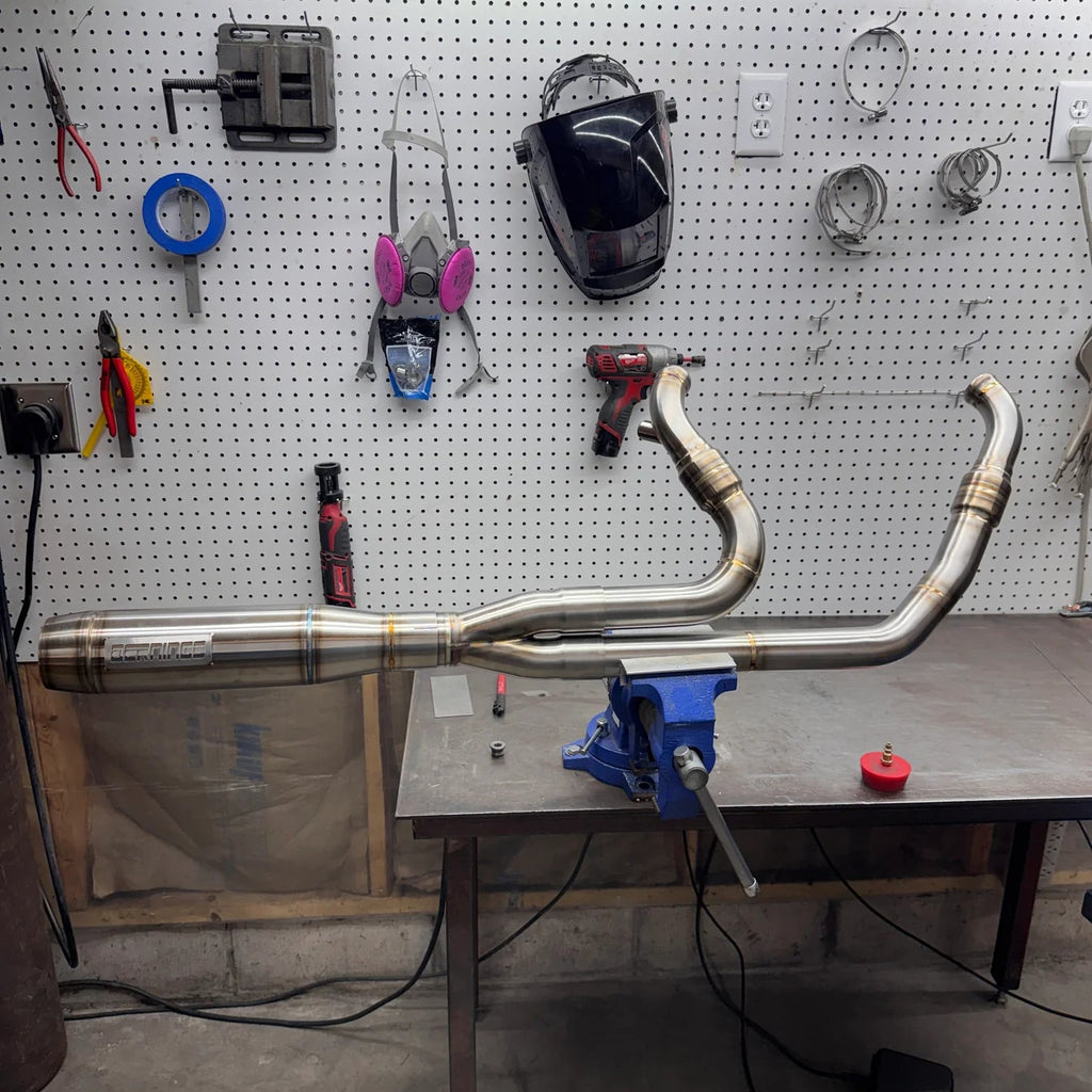 Bernings Performance 2-1 Exhaust System for M8 Softail
