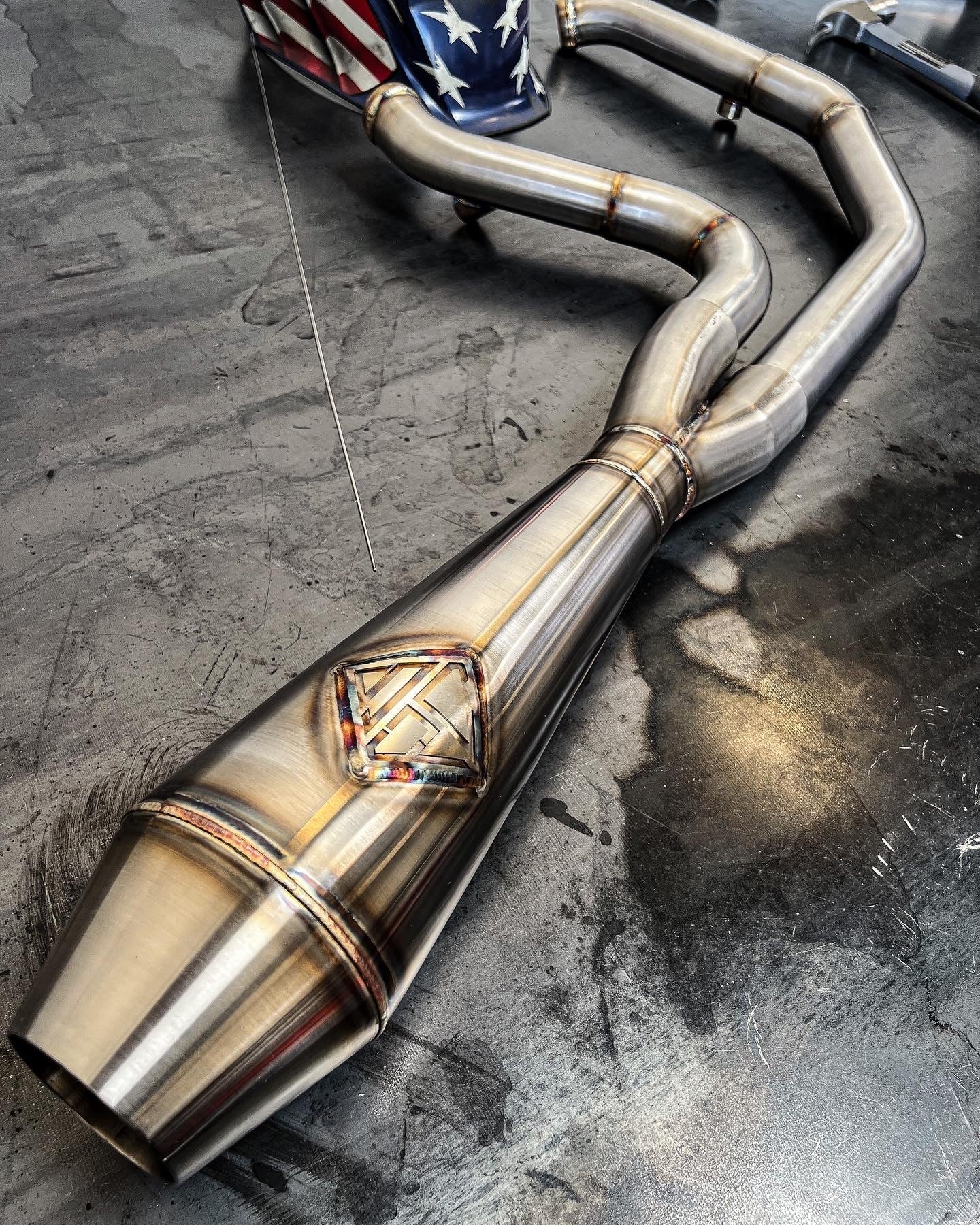 SP Concepts M8 Bagger "Lanesplitter" Exhaust