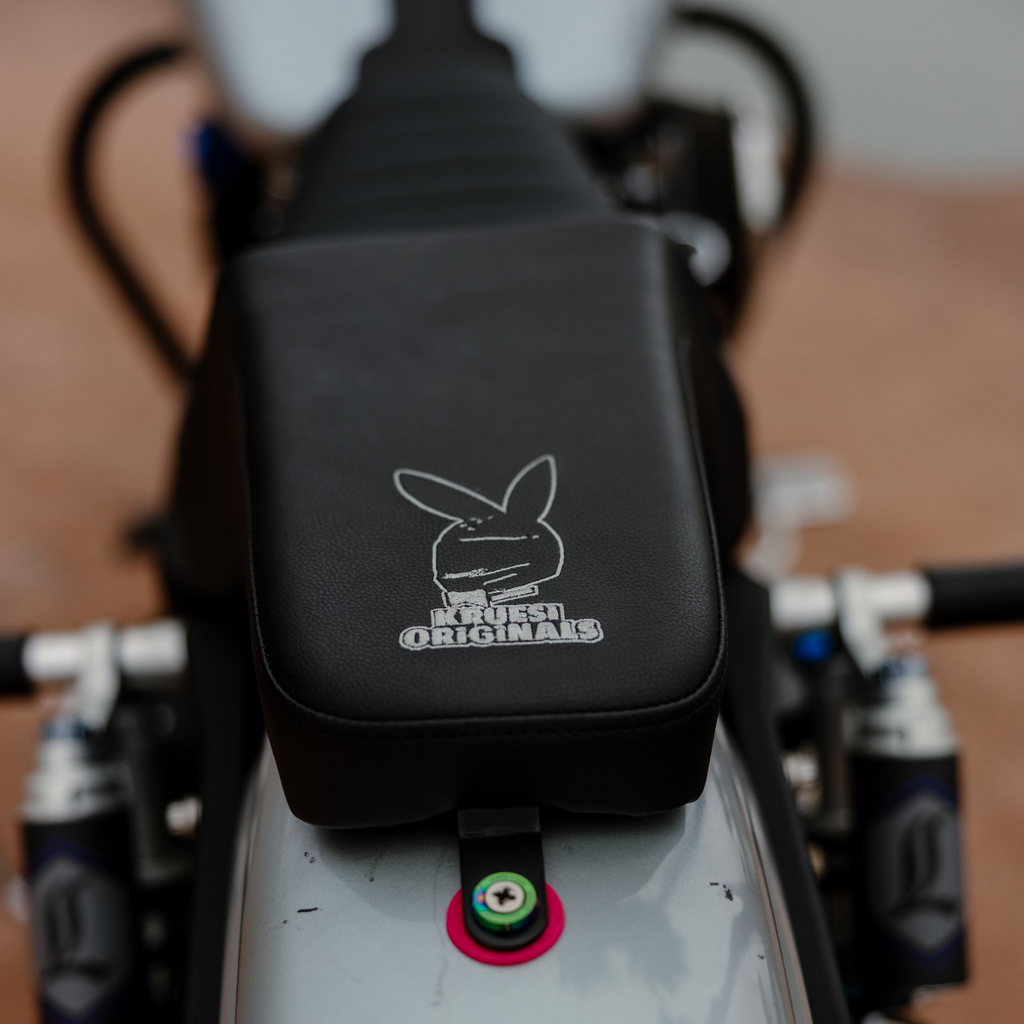 Kruesi Originals Saddlemen Step Up Seat for Harley-Davidson Dyna