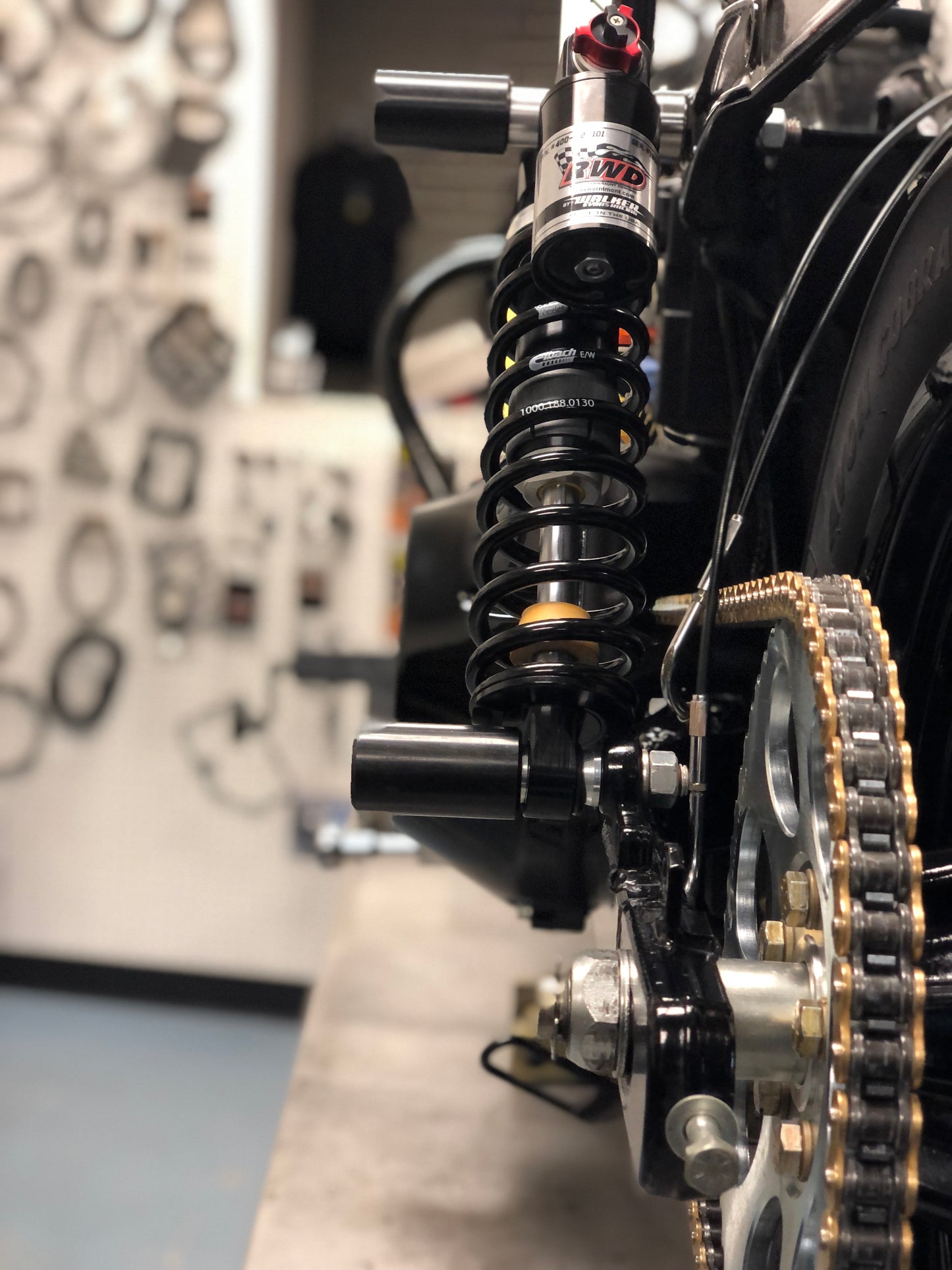 Kruesi Originals Bottom Mount Shock Sliders for Harley-Davidson Dyna (2000–2017)